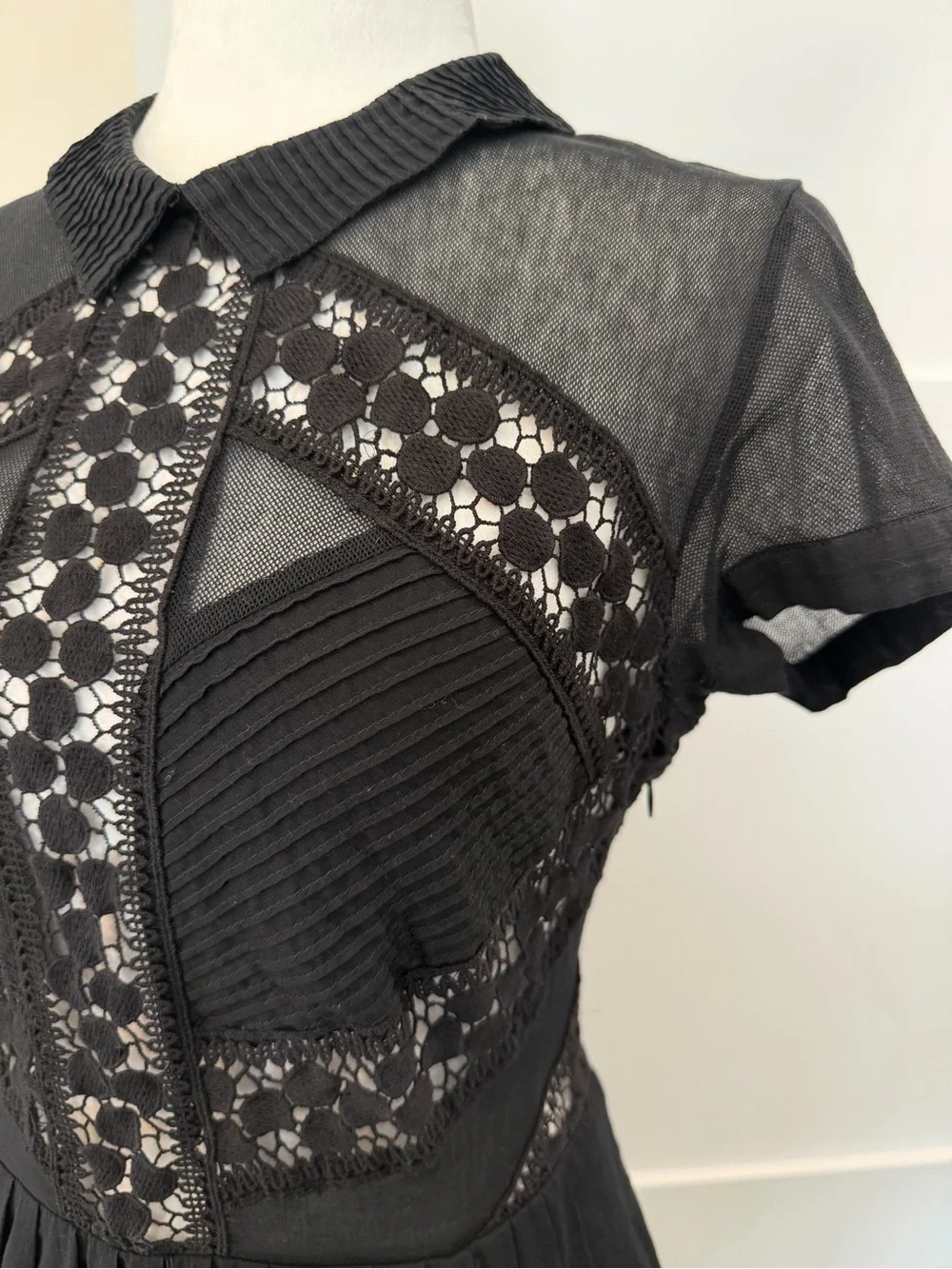 Free People Black Lace Cap Sleeve Whimsigoth Mini Dress Size 12 - Picture 4 of 14